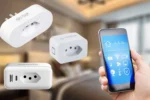 Tomadas Inteligentes sendo controladas por smartphone